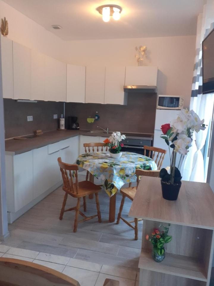 christiane cere Apartment in Alt Empordà