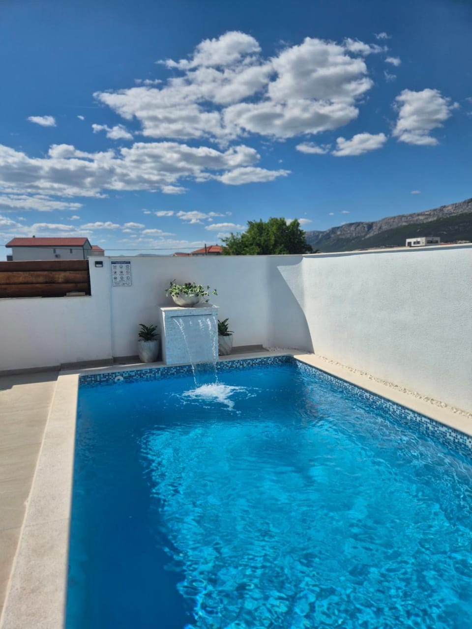 Apartment with private swimming pool Apartment in Split