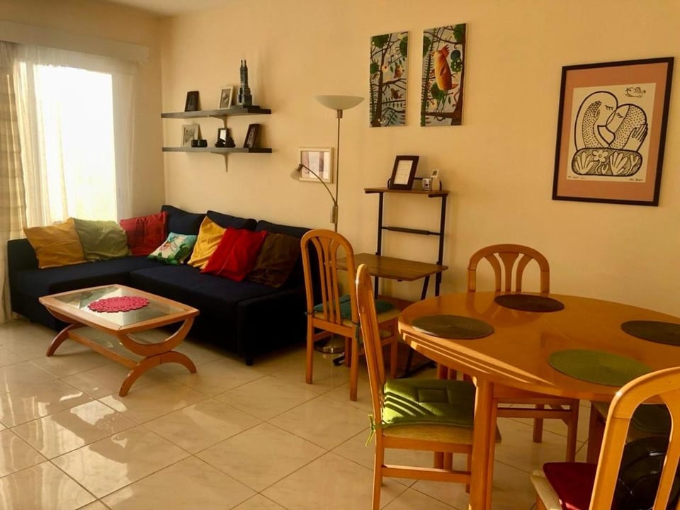 Beautiful Apartment near the Sea Apartment in Paphos