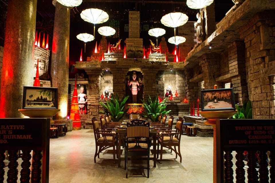 Restaurant/places to eat, Seating area