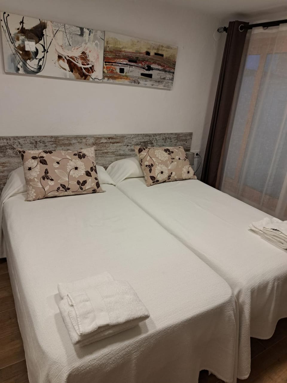 Can Teixidor House in Garrotxa