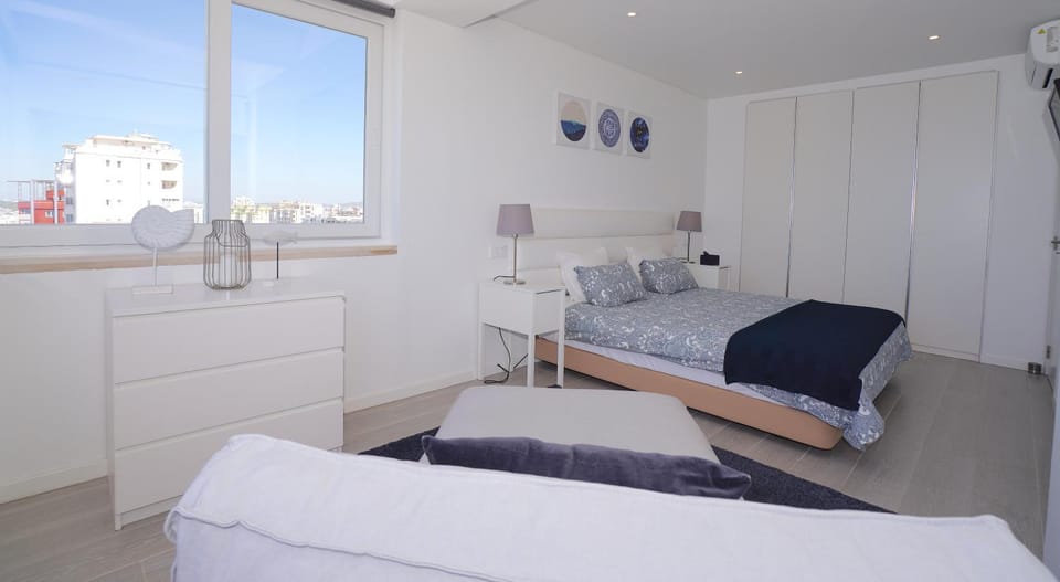 Bed, Bedroom, wardrobe
