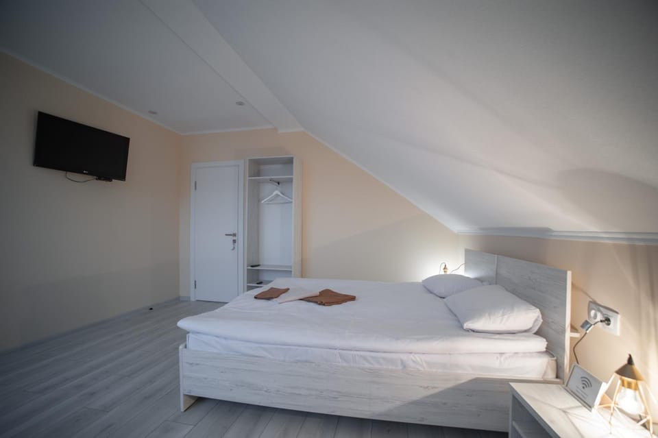 Green Hill Bed and Breakfast in Lviv Oblast