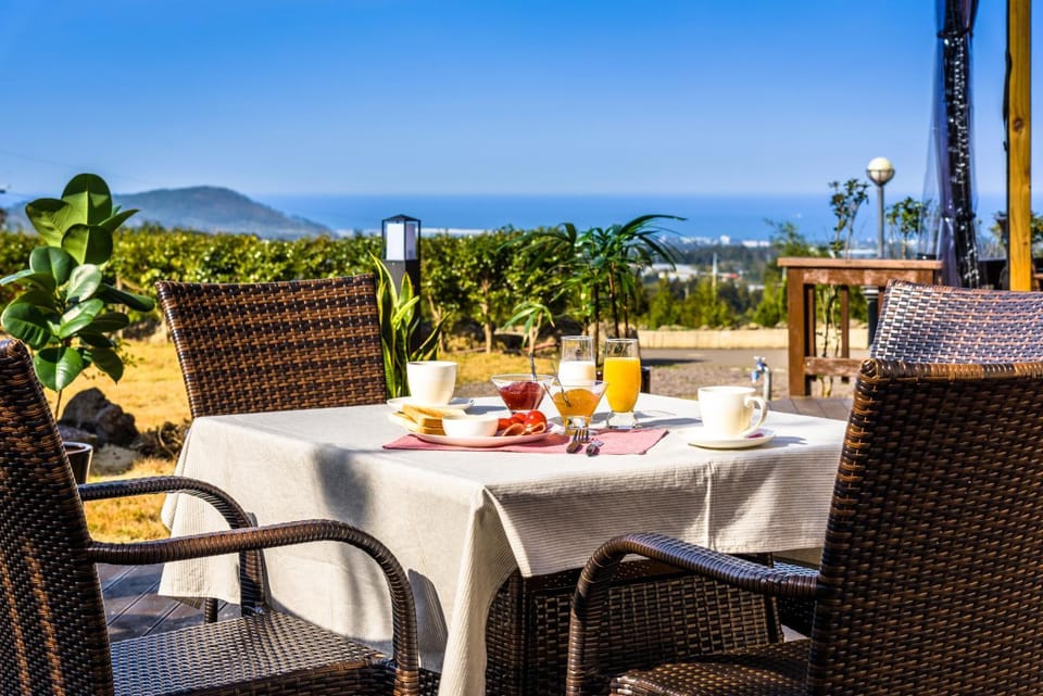 Restaurant/places to eat, Breakfast