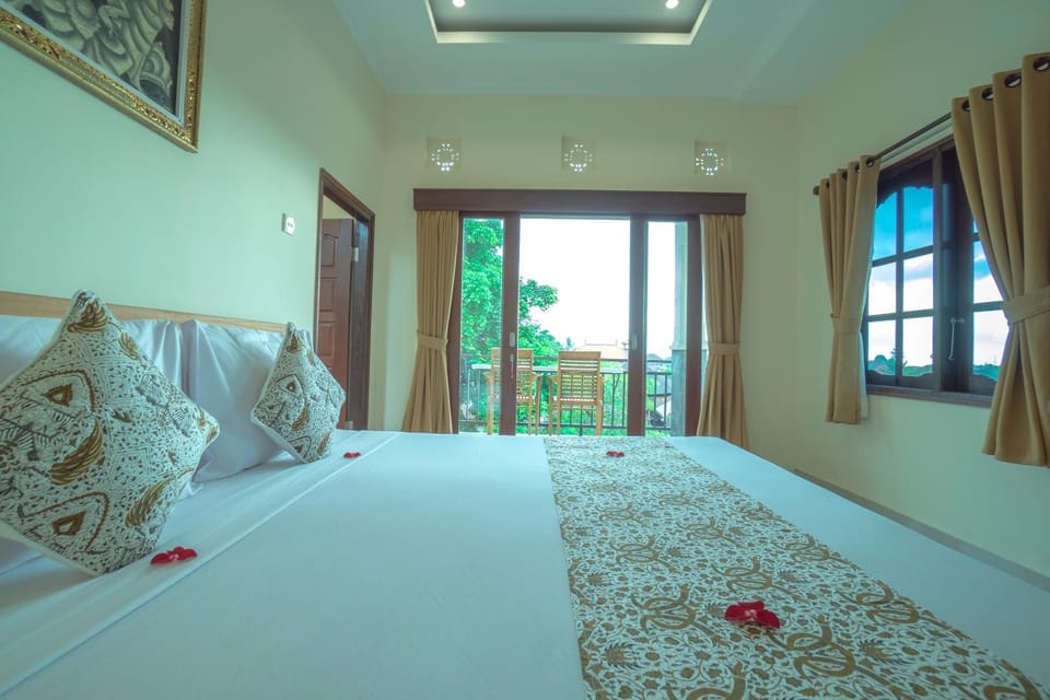 Other, Photo of the whole room, Decorative detail, Bedroom