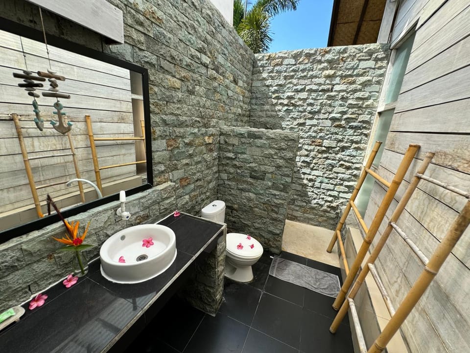 Omala Village Gili Air Bed and Breakfast in Pemenang
