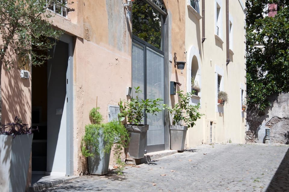 Property building, Street view