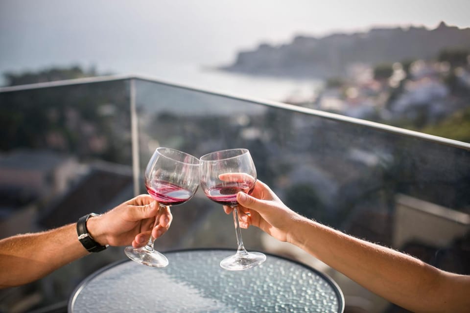 Balcony/Terrace, City view, Sea view