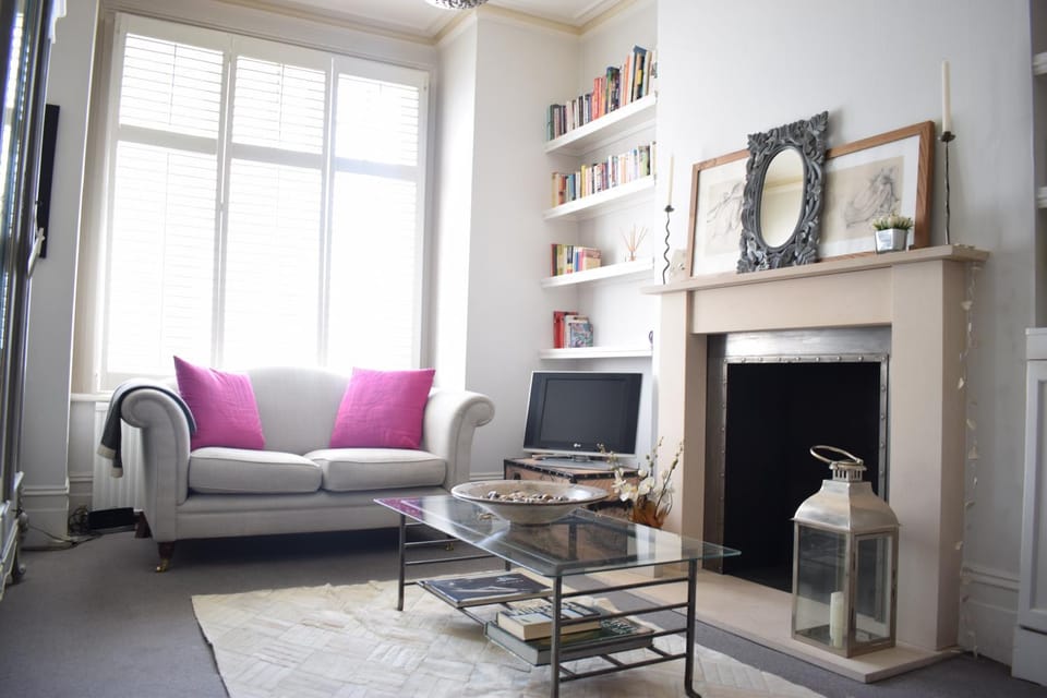 Stylish 1 Bed Apartment Near Battersea Park Apartment in London