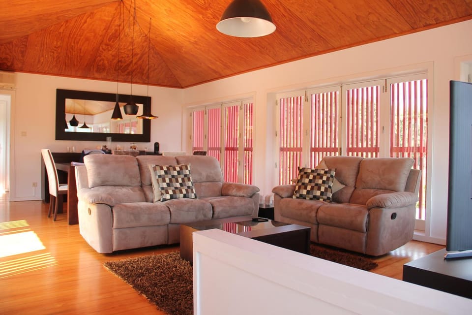 Communal lounge/ TV room, Business facilities, Seating area