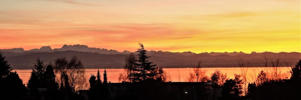 Lake view, Mountain view