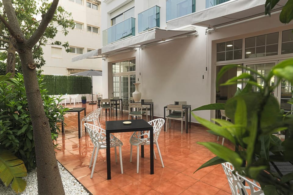 Patio, Garden, Balcony/Terrace, Dining area