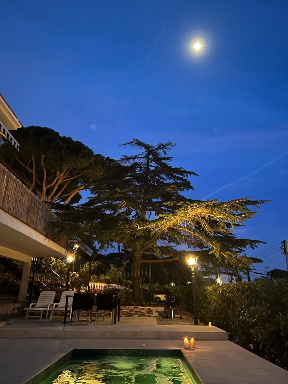 Off site, Night, Natural landscape, Balcony/Terrace, Swimming pool, Swimming pool