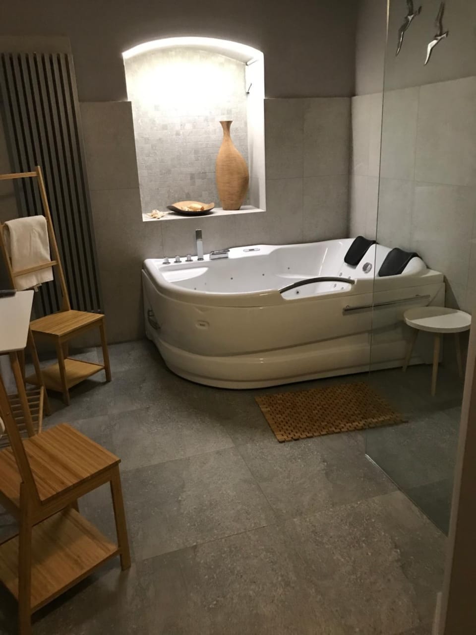 Hot Tub, Spa and wellness centre/facilities