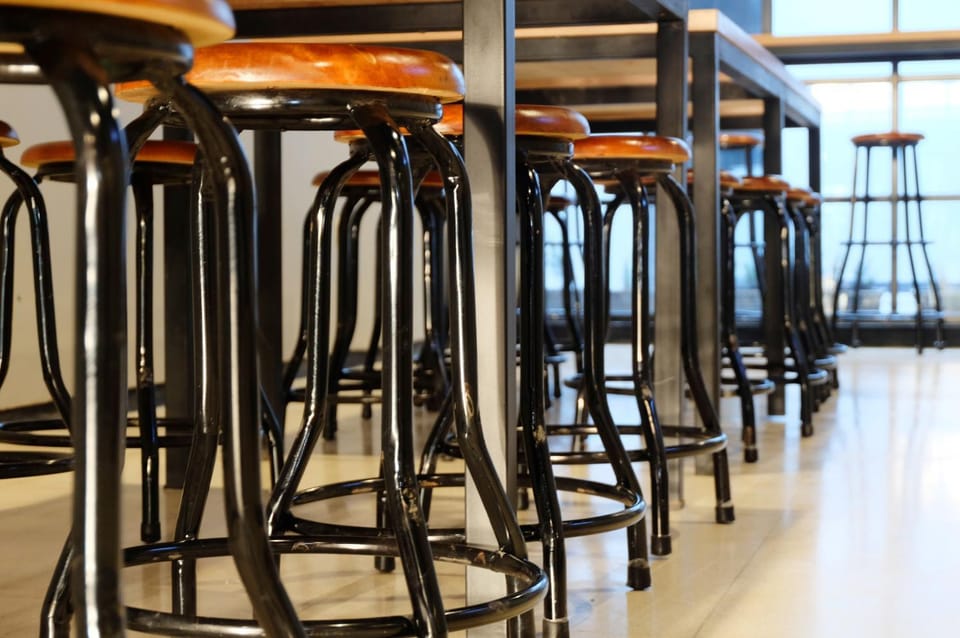 Livinn Hostels Gubeng Station Surabaya Bed and Breakfast in Surabaya