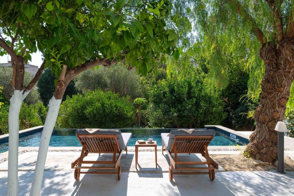 Natural landscape, On site, Garden view, Pool view, Pool view, Swimming pool, Swimming pool