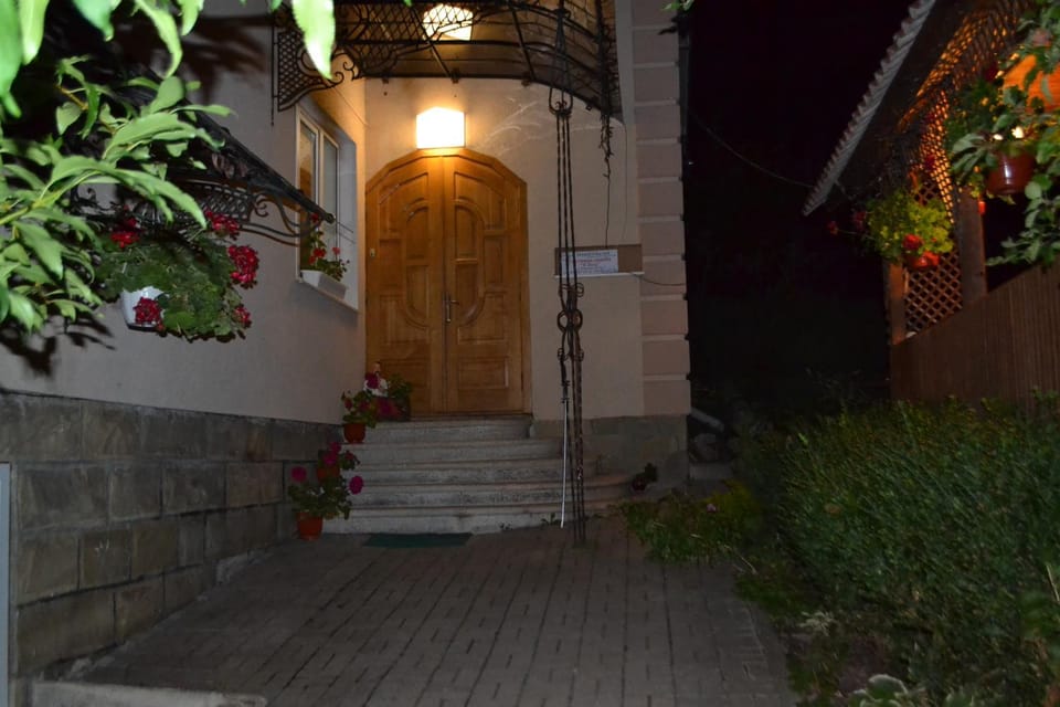 Sadyba u Lesi Bed and Breakfast in Ukraine