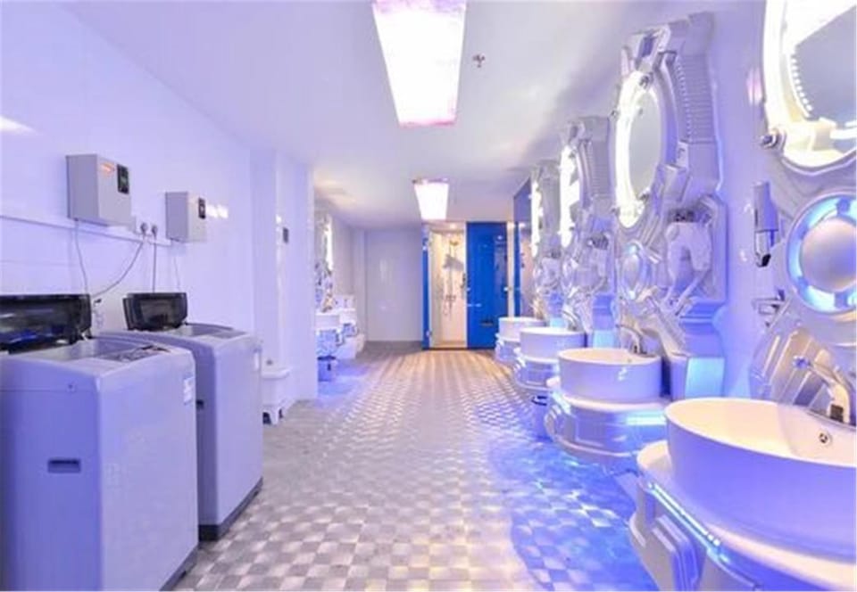 Shower, Bathroom, washing machine