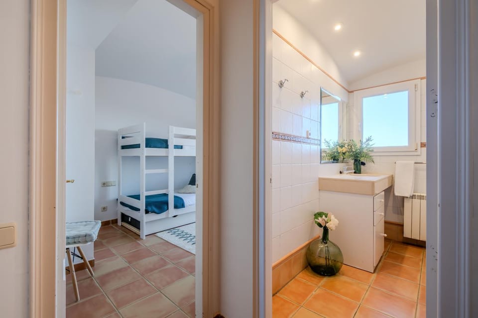 Bathroom, Bedroom