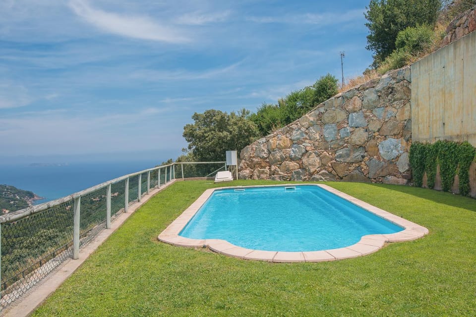 Sea view, Swimming pool