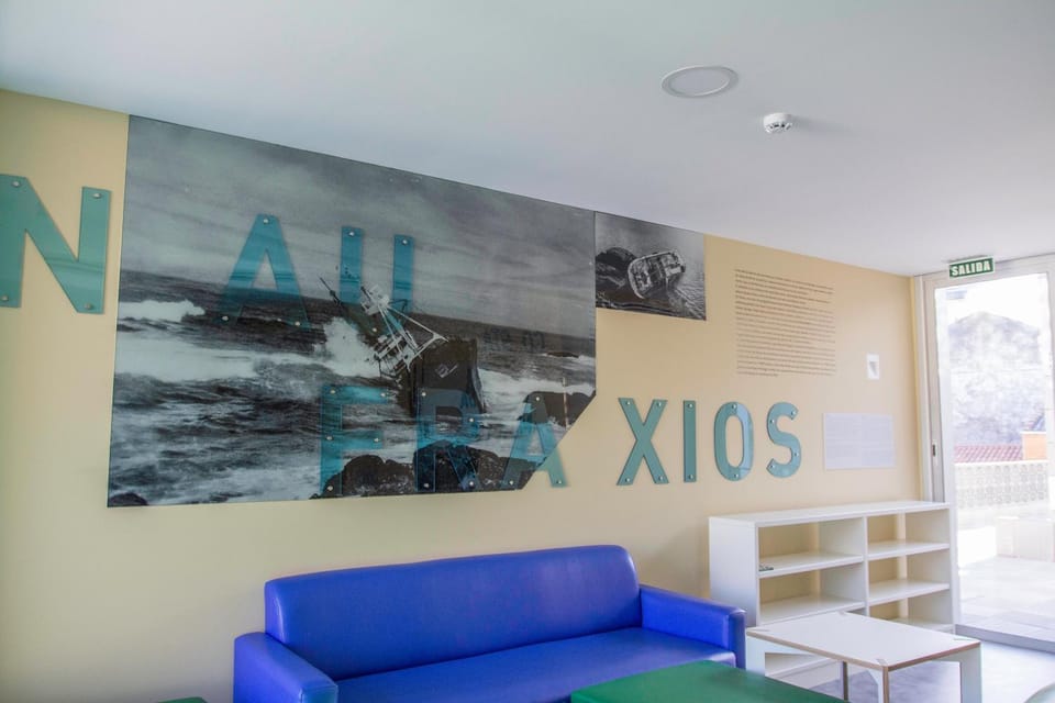 Communal lounge/ TV room, Living room, Meeting/conference room