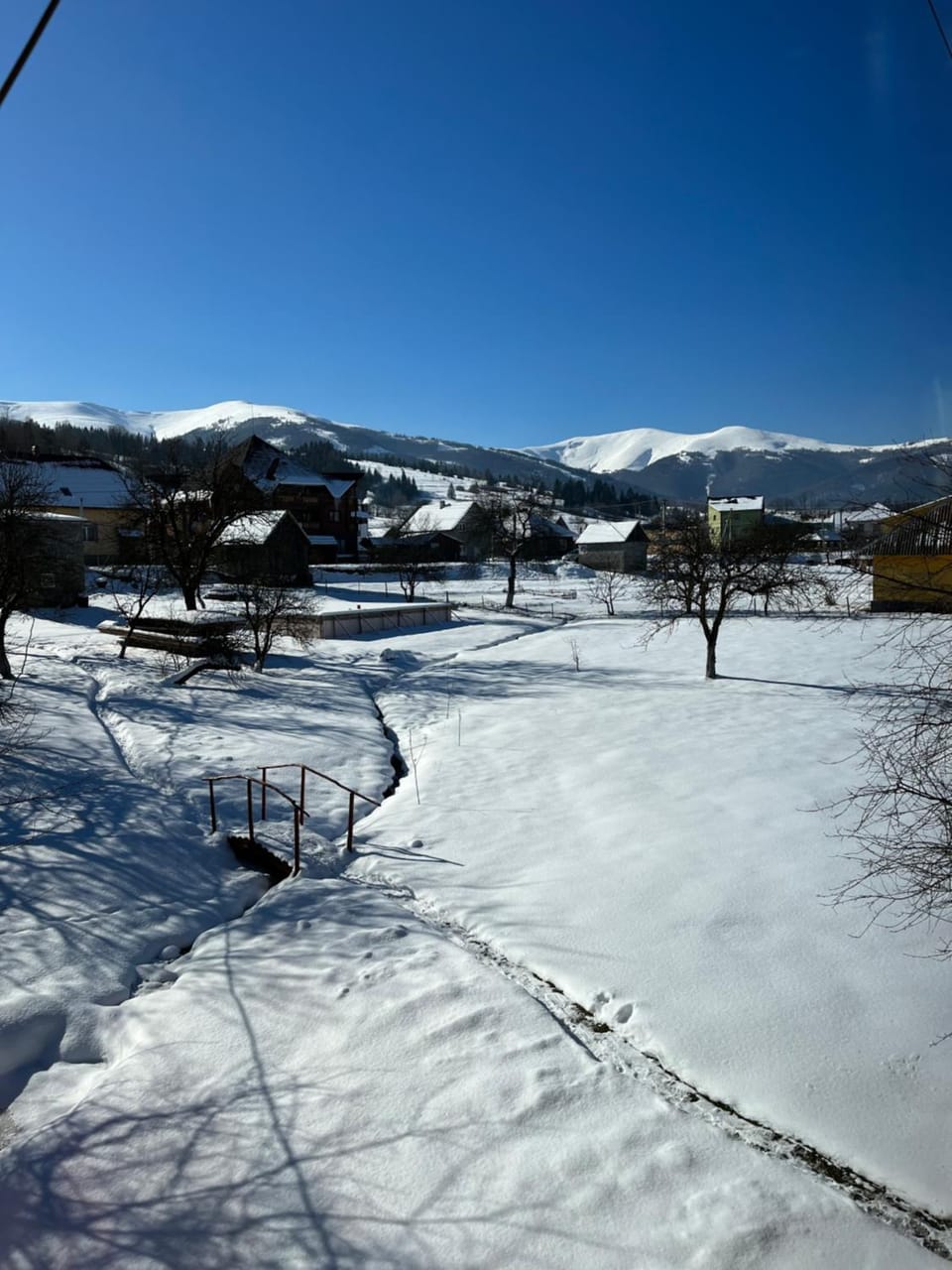 Day, Natural landscape, Winter, Garden view, Mountain view