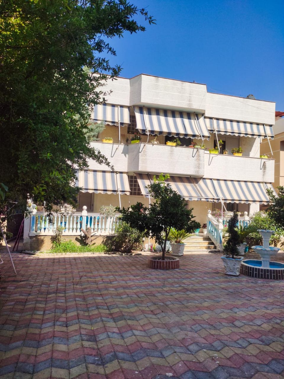 Property building, Garden