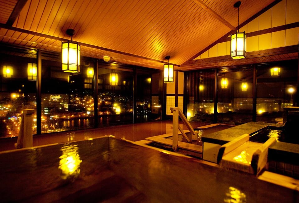 Night, Hot Spring Bath, Spa and wellness centre/facilities, City view, Public Bath