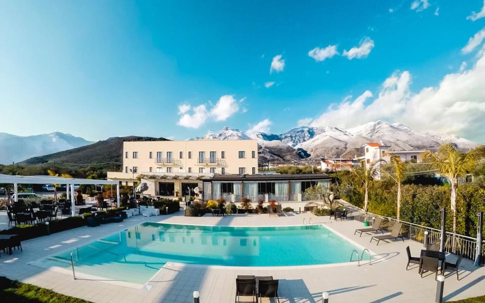 Facade/entrance, Day, Bird's eye view, Winter, Garden, Garden view, Mountain view, Pool view, Swimming pool