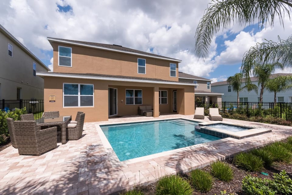 Luxury Disney Dreams Home with Pool, Spa & Game Room House in Four Corners