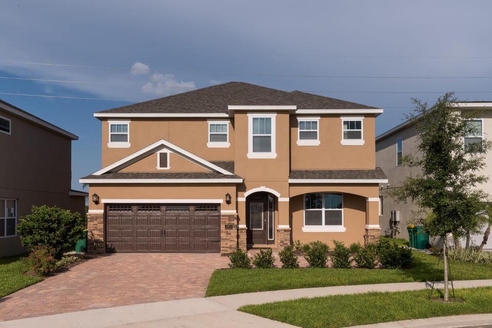 Luxury Disney Dreams Home with Pool, Spa & Game Room House in Four Corners