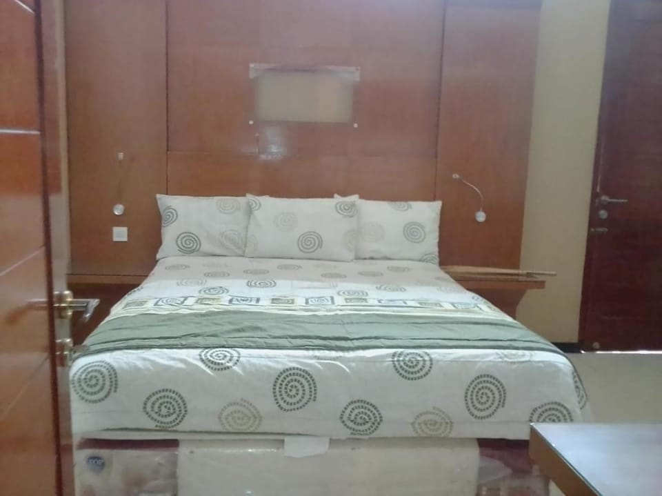 De Hill Villa Hotel in Parongpong