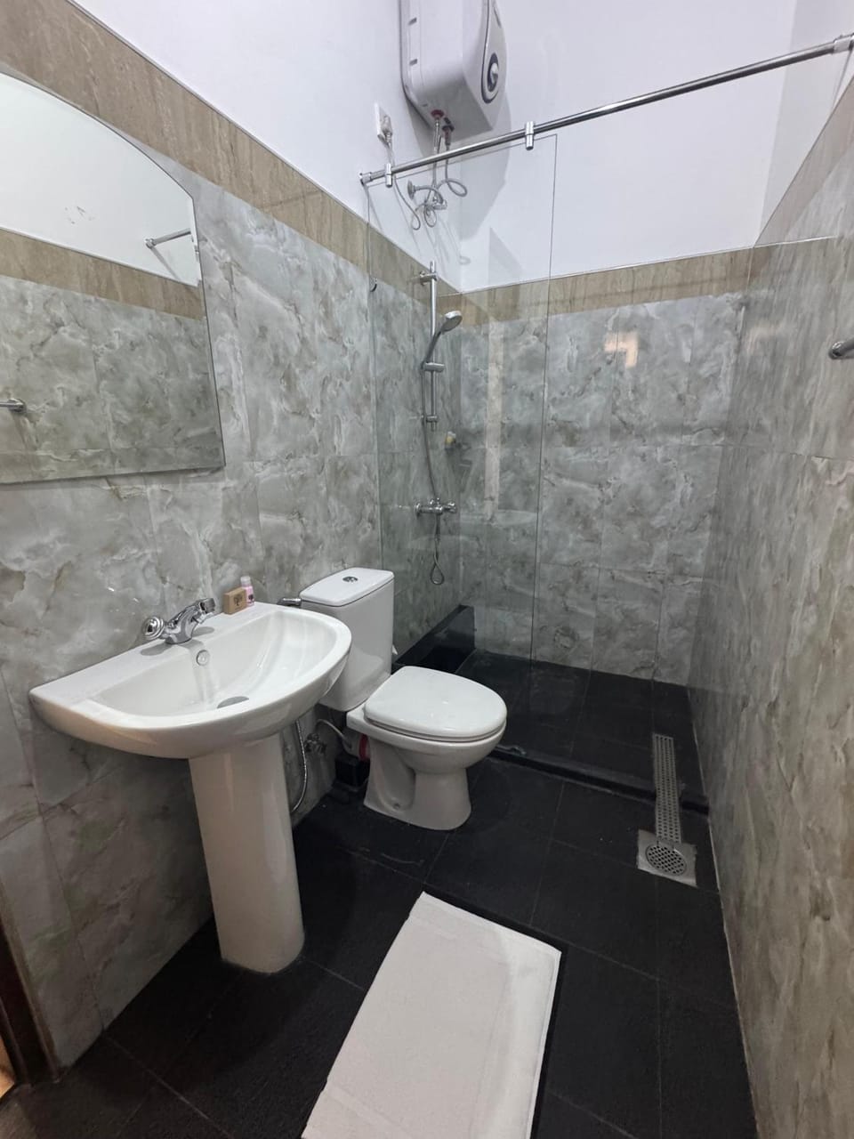 Shower, Toilet, Bathroom