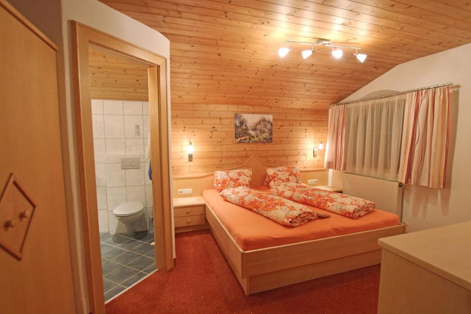 Bathroom, Bedroom
