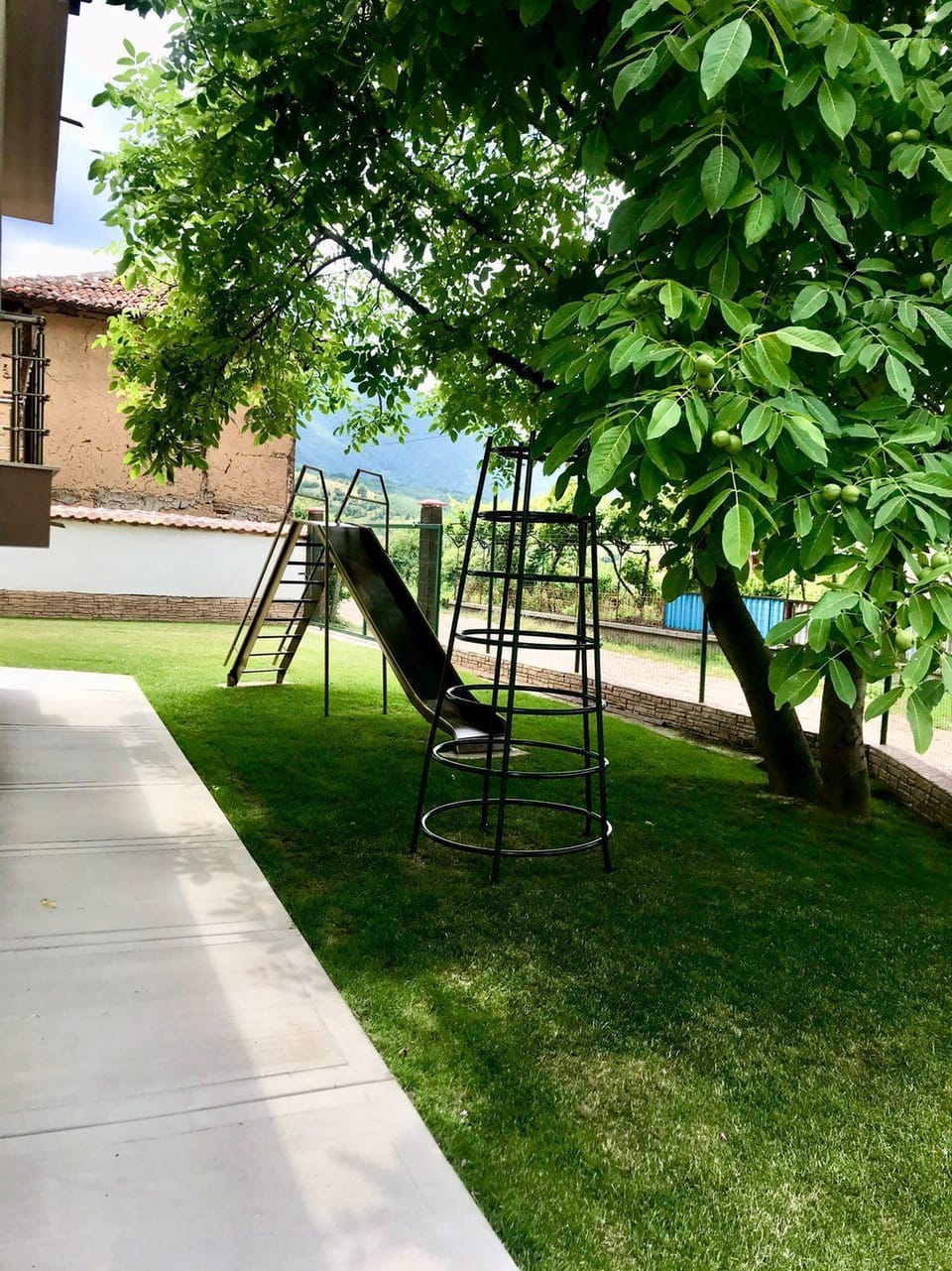 Sirakovata Kushta Bed and Breakfast in North Macedonia
