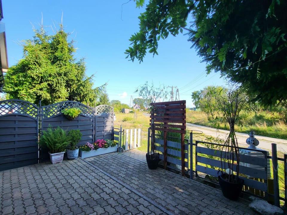 Property building, Natural landscape, Garden, View (from property/room), Area and facilities