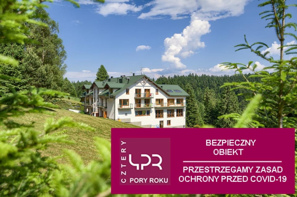 4 Pory Roku & Spa Hotel in Lesser Poland Voivodeship