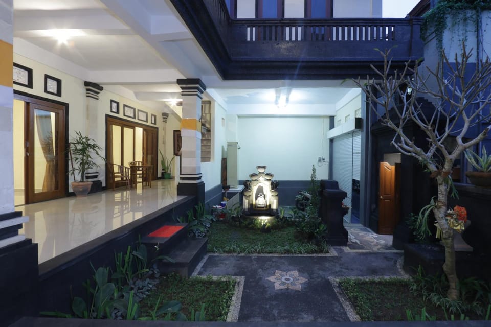 Property building, Garden, Balcony/Terrace, Other, Photo of the whole room, Decorative detail