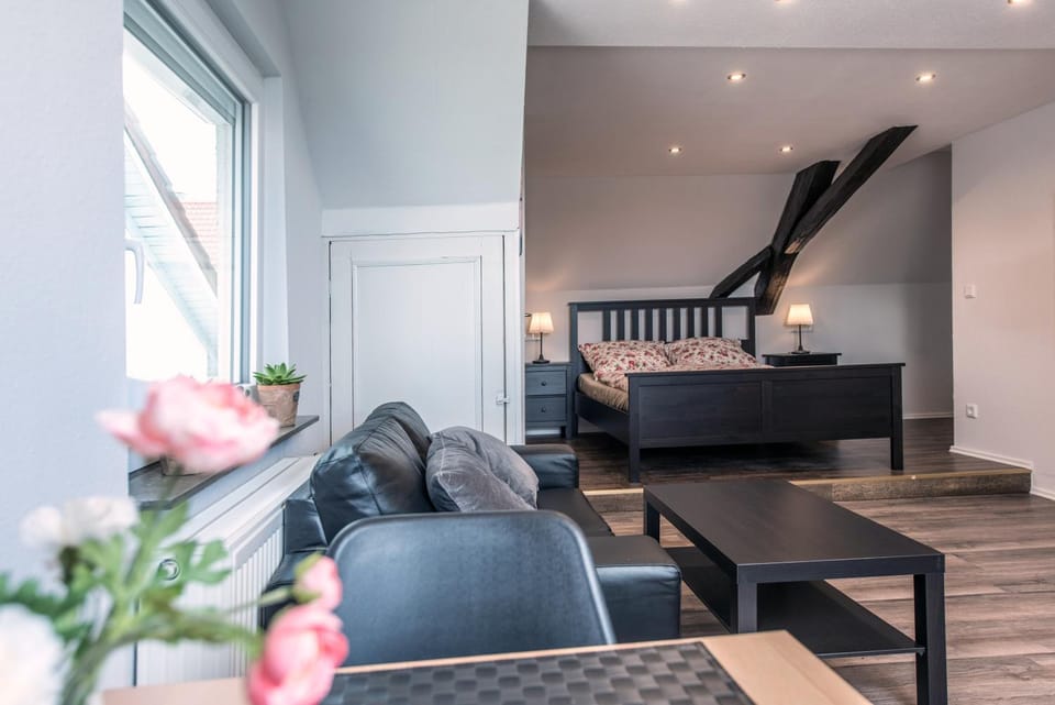 Living room, Seating area, Bedroom