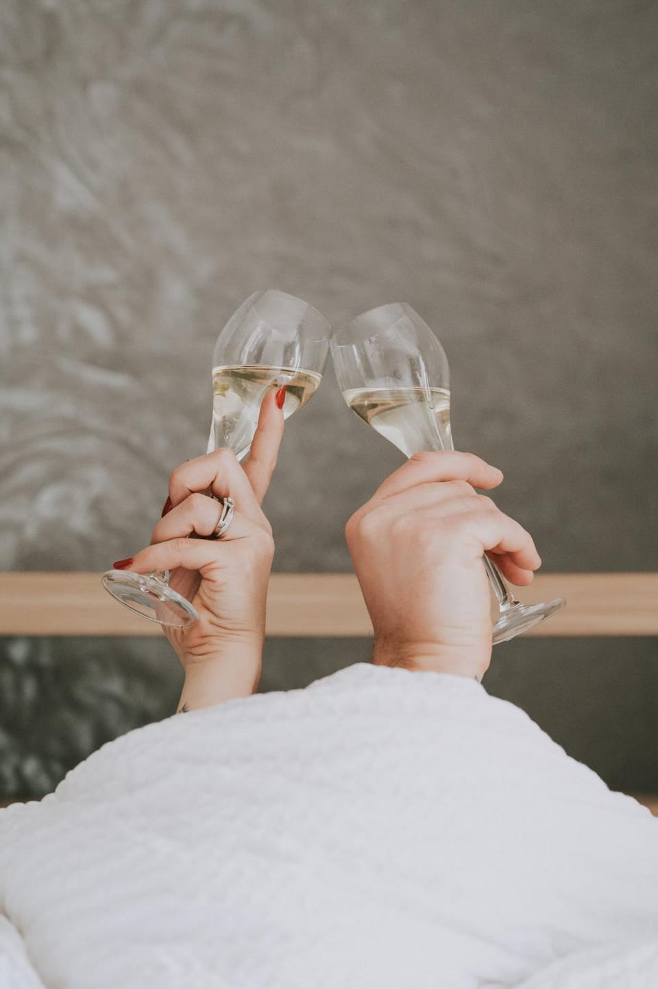 Bedroom, Drinks, Alcoholic drinks