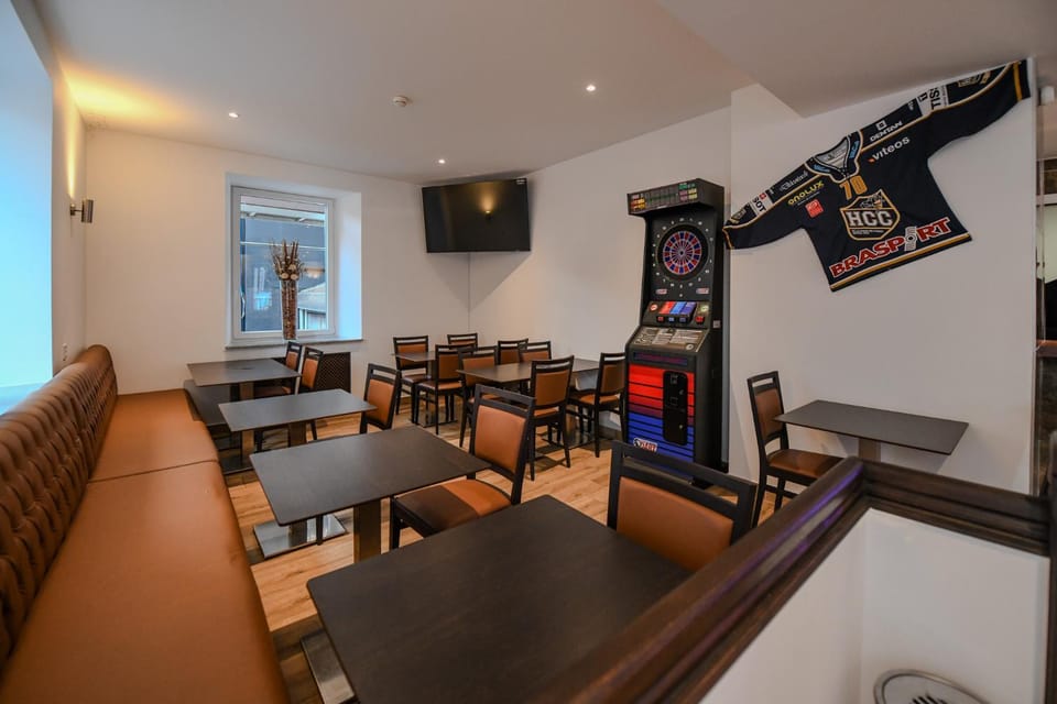 Property building, Communal lounge/ TV room, Darts, Breakfast