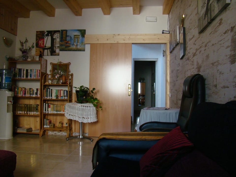 Lounge or bar