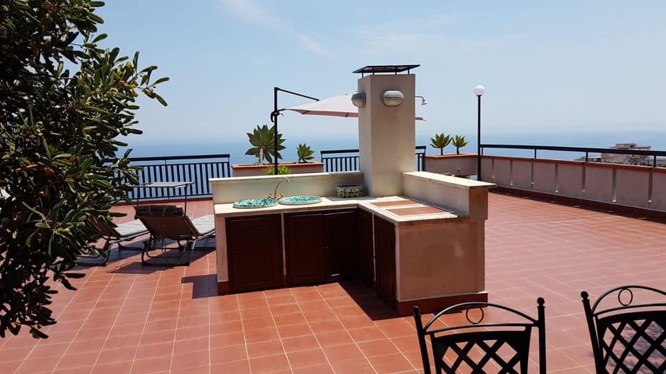 Elisa's House Apartment in Taormina