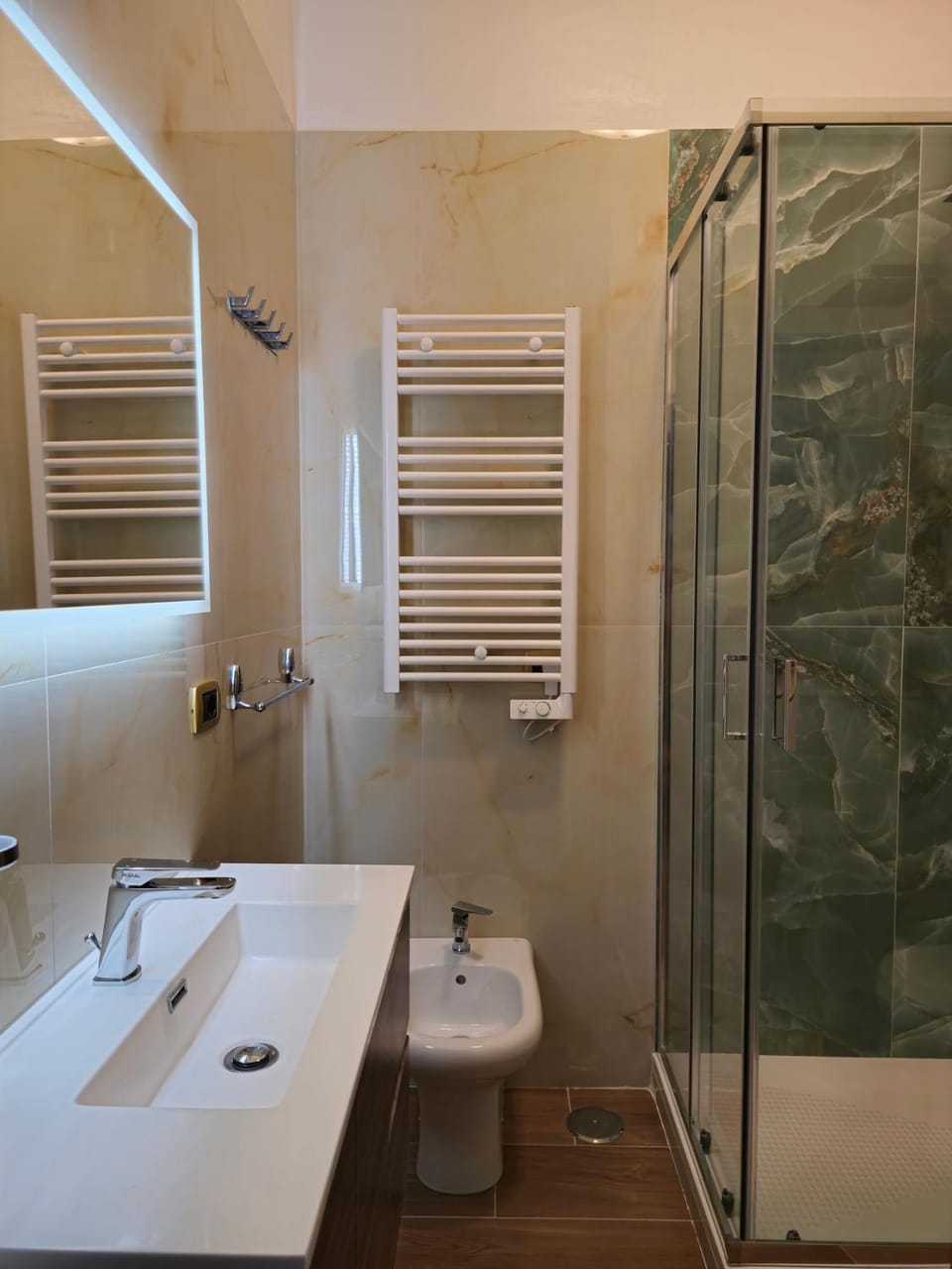 Shower, Bathroom