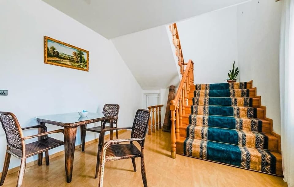 Hotel Liza Bed and Breakfast in Batumi