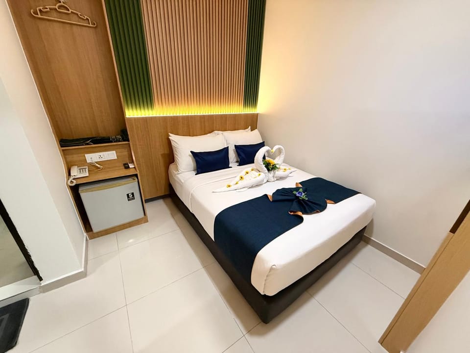 Property building, Bed