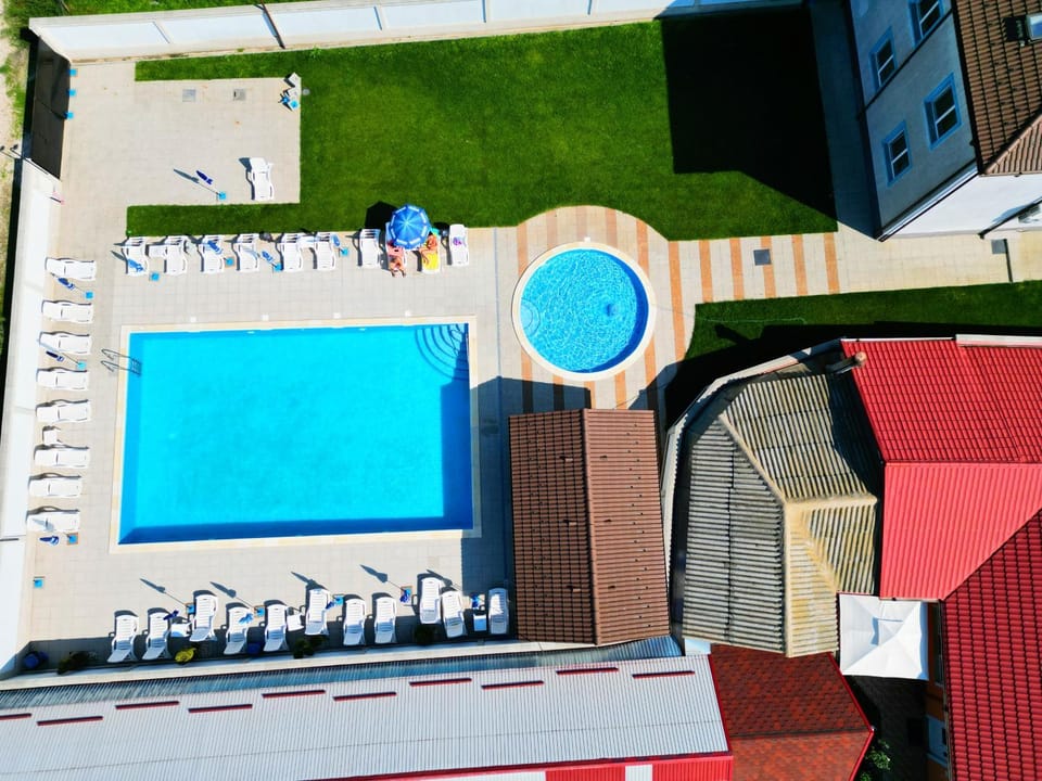 Pensiunea Blue House Bed and Breakfast in Romania