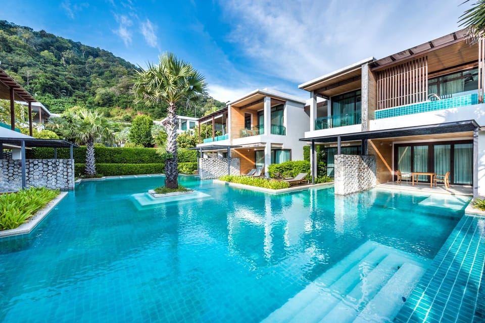 On site, Mountain view, Pool view, Swimming pool