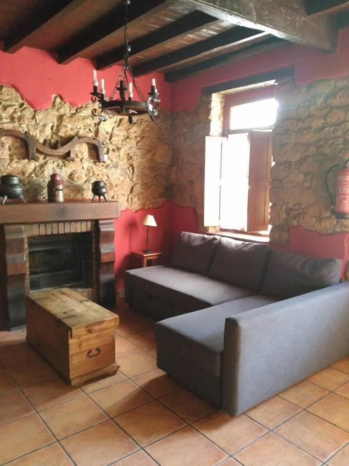 Casa De Aldea Fonfria Country House in Asturias