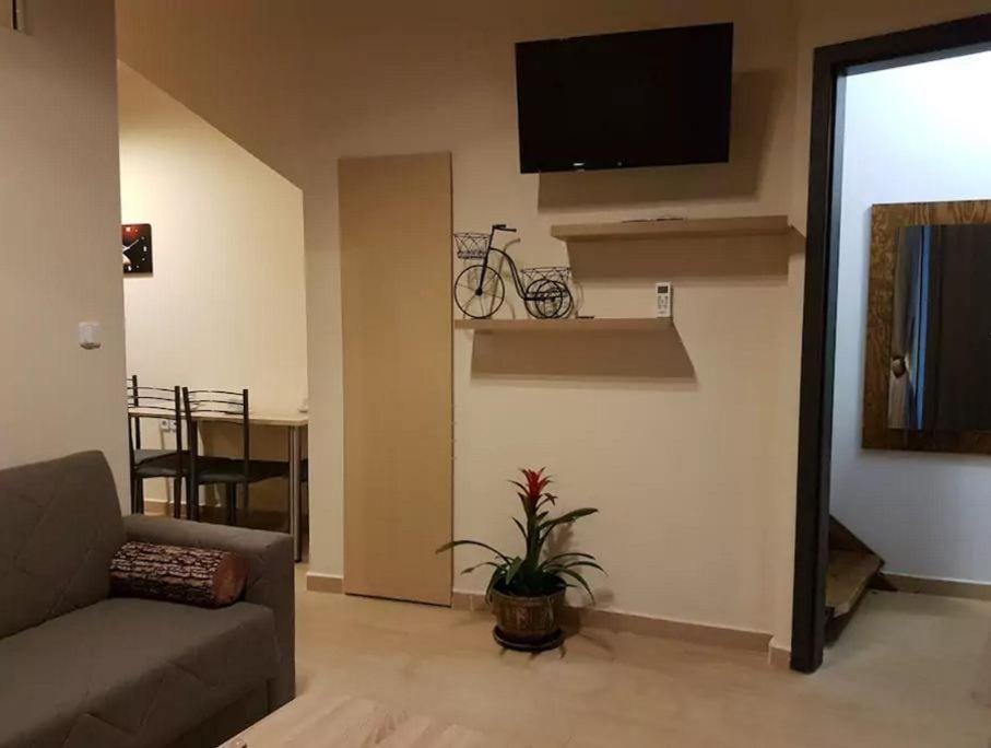 Agora Apartments Ground Floor Apartment in Kissamos